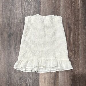 Abercrombie & Fitch Smocked White Ruffled Skirt XS